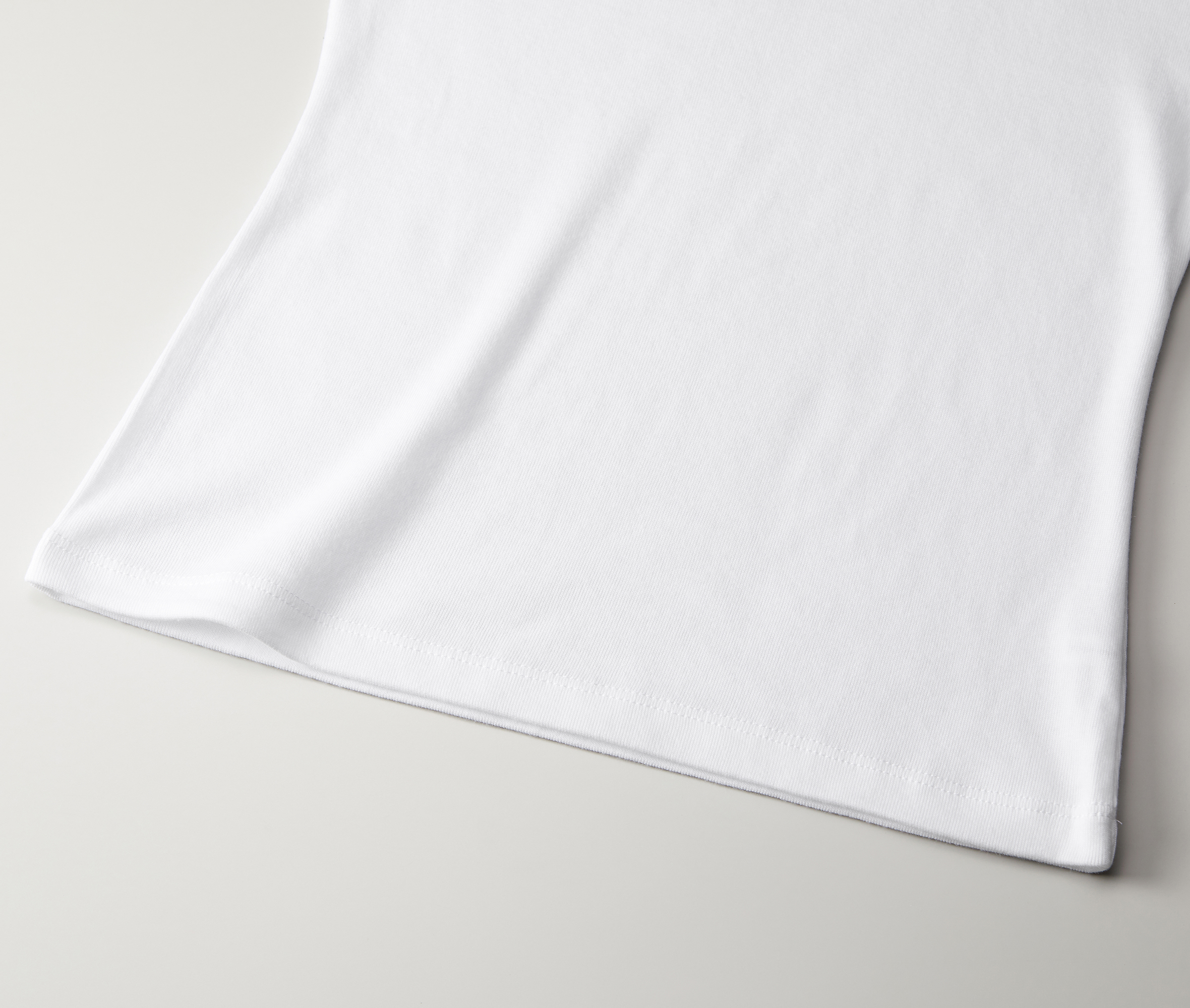 6.2オンス CVC フライス Tシャツ 裾口の縫製ディテール